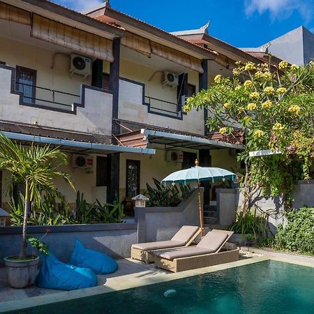 Terrace Garden Homestay And Spa Jimbaran  Exterior photo