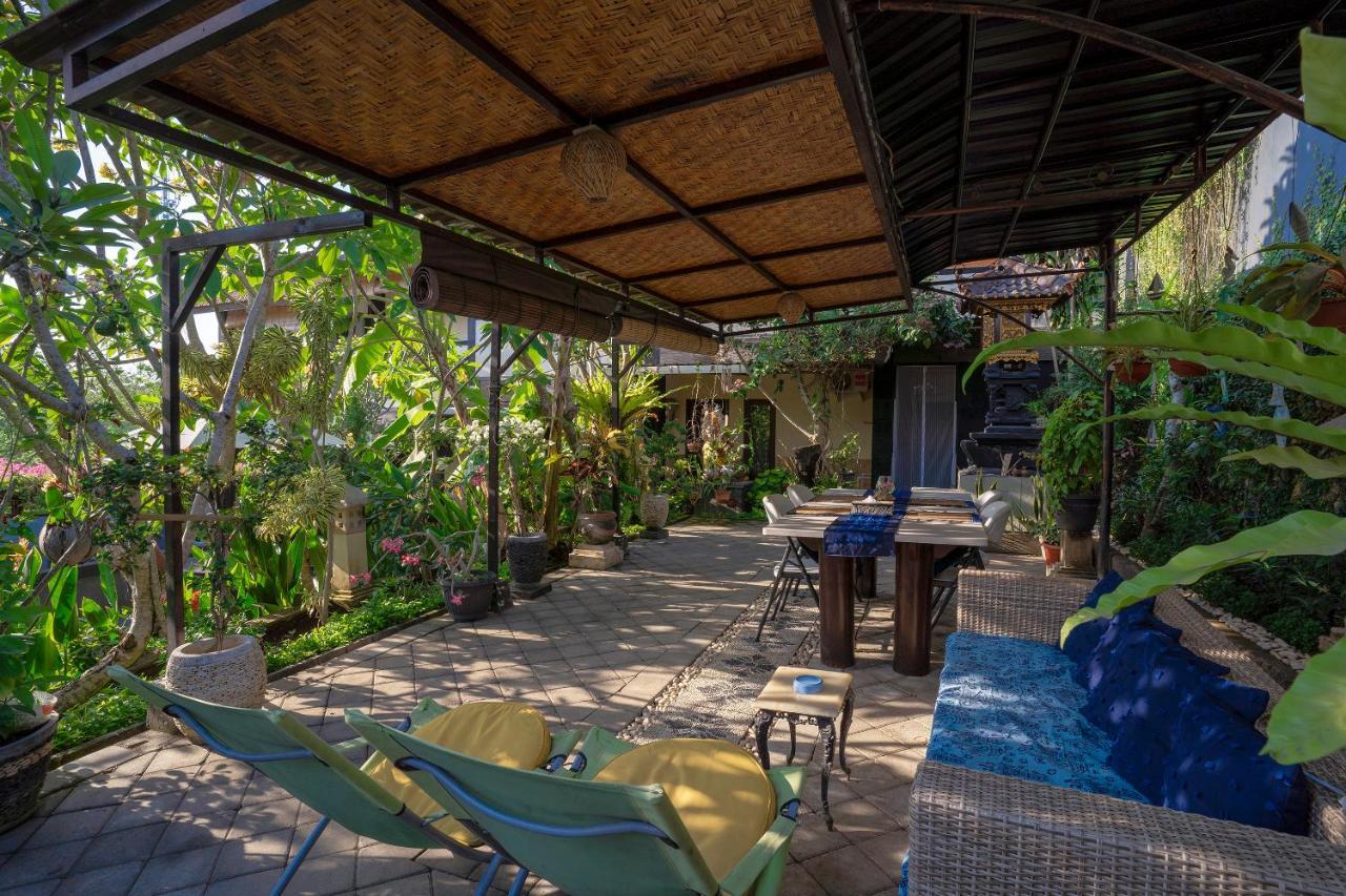 Terrace Garden Homestay And Spa Jimbaran  Exterior photo