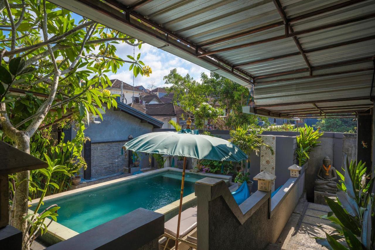 Terrace Garden Homestay And Spa Jimbaran  Exterior photo